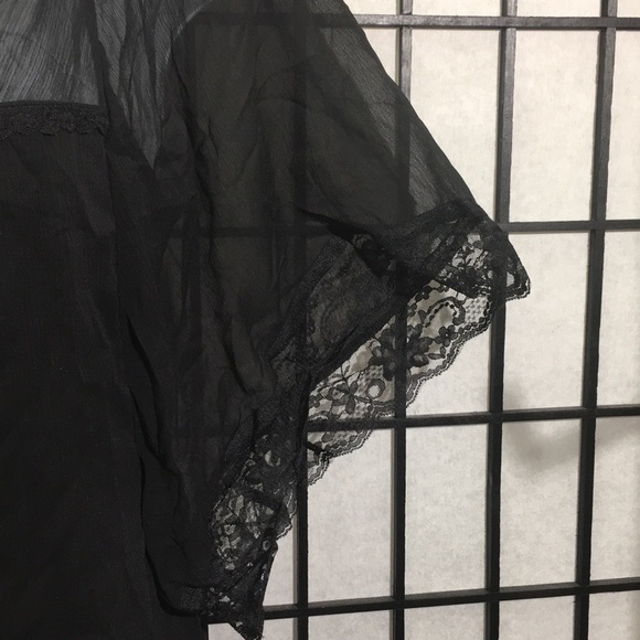 Speechless Top Sheer & Lace Top Size M - Picture 2 of 8
